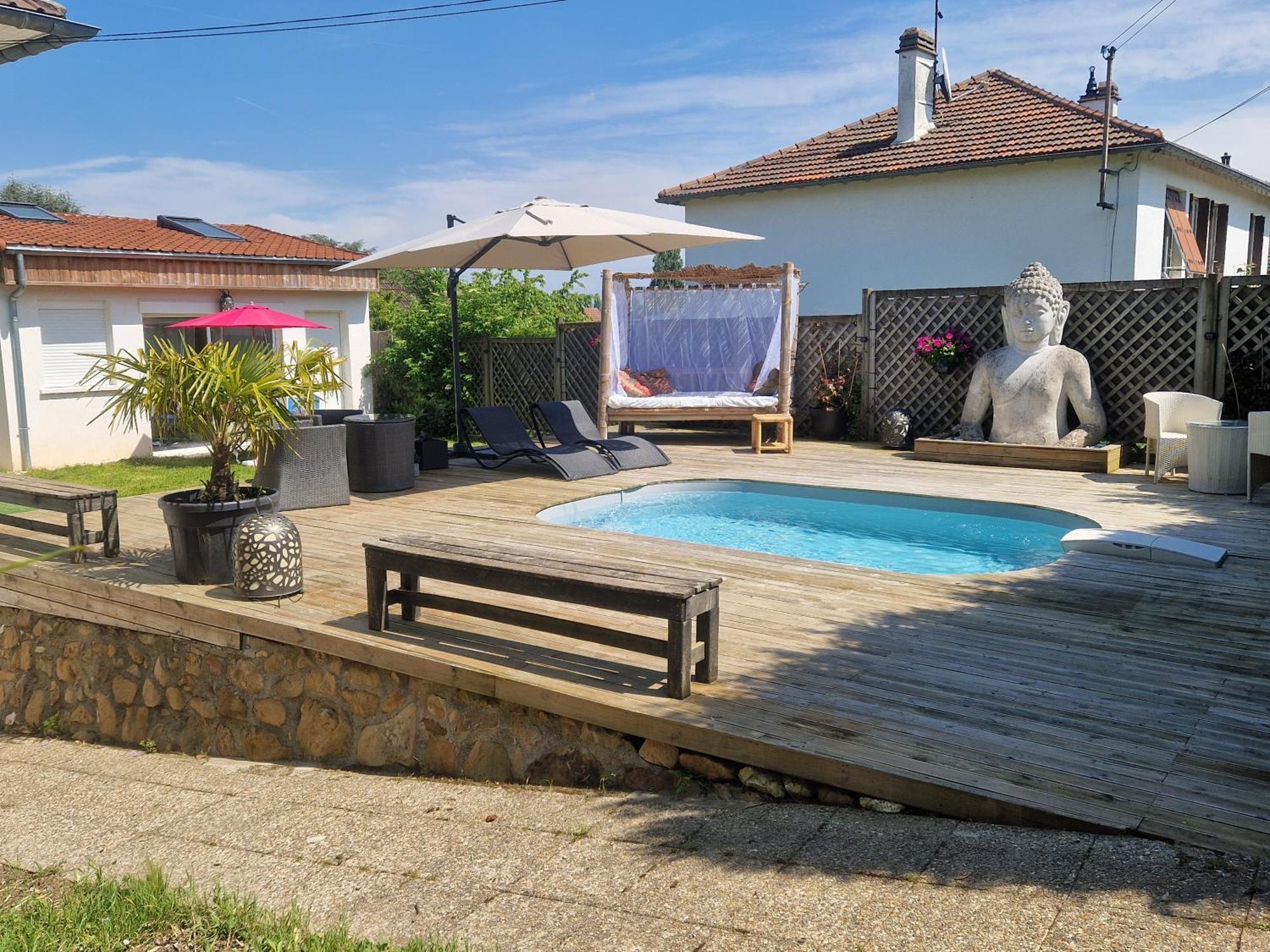 La Serenite Balinaise, Chambre Et Sdb Privee, Jardin , Piscine Et Jacuzzi En Saison, Pres De Chantilly, Parc Asterix Et Cdg Et Paris En 20' Orry-La-Ville Extérieur photo